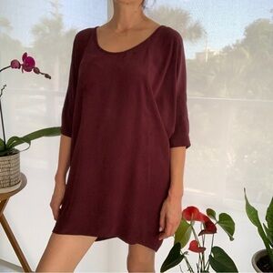 Aritzia Babaton Dress Womens 100% silk Classic Modern wine color dress, size M